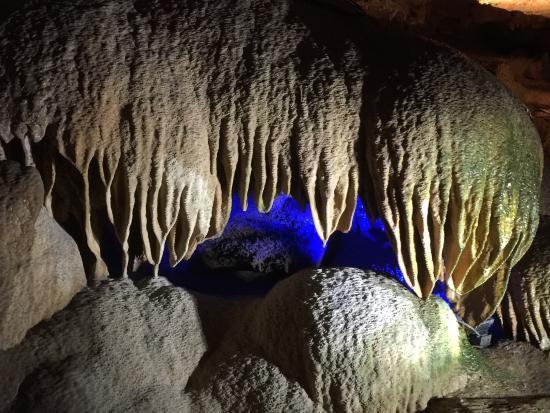 Australopithecus Cave